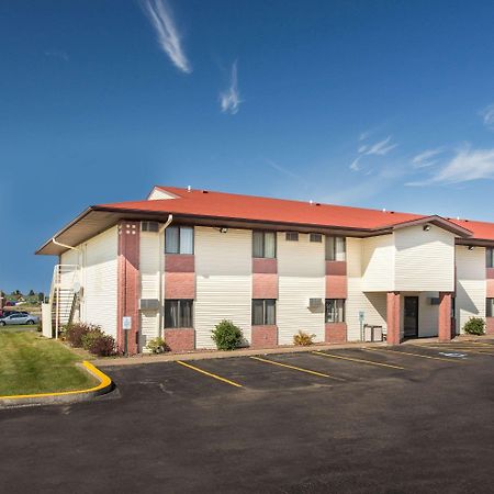 Motel Super 8 By Wyndham Eau Claire I-94 Exterior foto