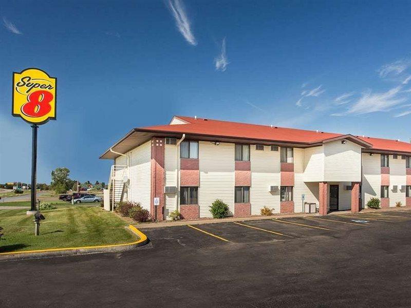Motel Super 8 By Wyndham Eau Claire I-94 Exterior foto