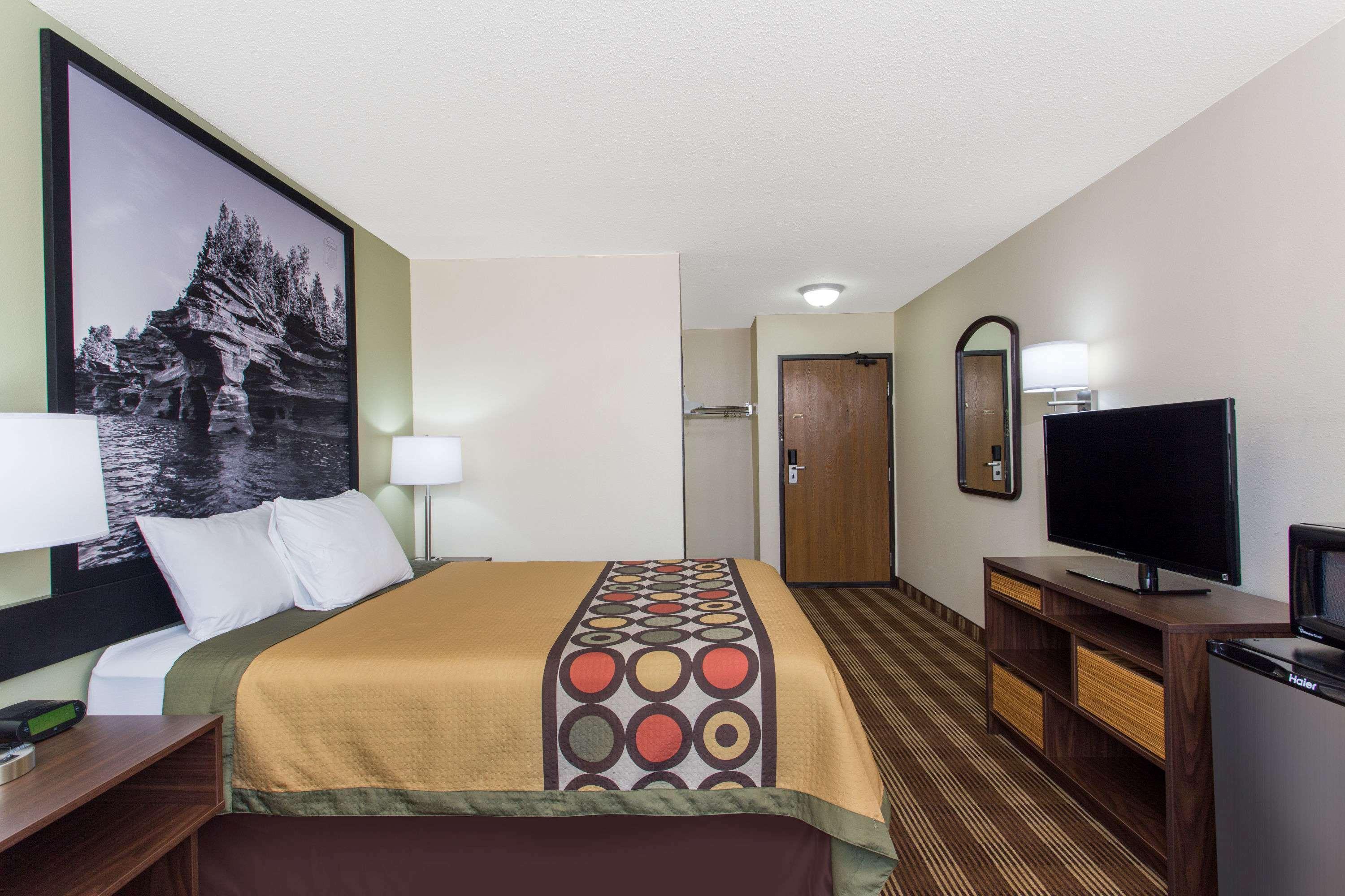 Motel Super 8 By Wyndham Eau Claire I-94 Exterior foto